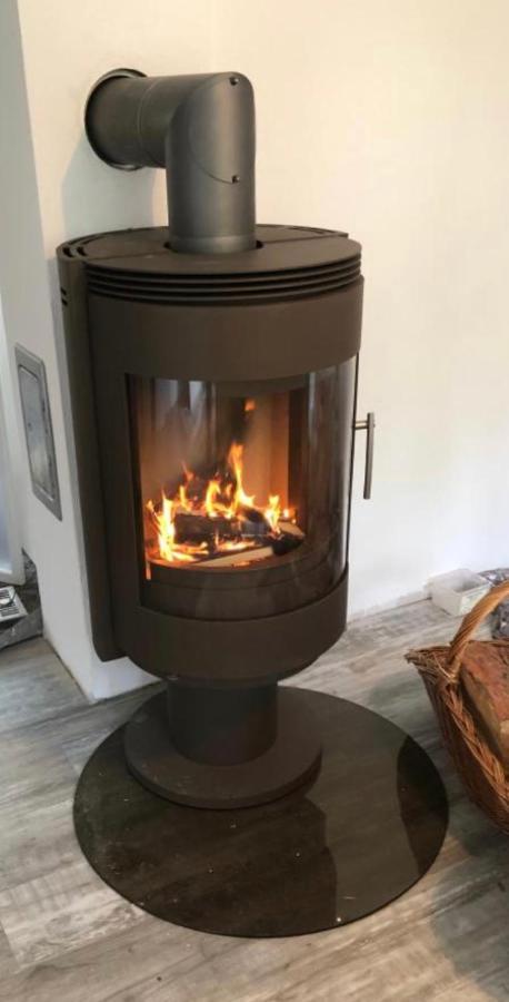 Ferienhaus Reetdach 1300Qm Privatgrundstueck Bootssteg Sauna Templin Luebbesee Uckermark Erholung Pur Seenplatte Petersdorf  外观 照片