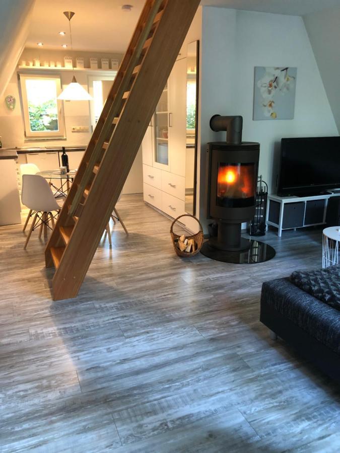 Ferienhaus Reetdach 1300Qm Privatgrundstueck Bootssteg Sauna Templin Luebbesee Uckermark Erholung Pur Seenplatte Petersdorf  外观 照片